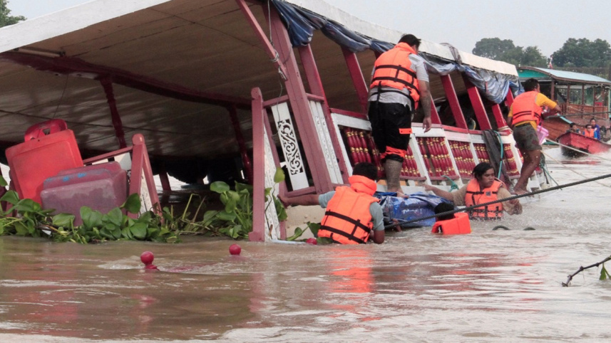 Thai boat tragedy, annual Muslim ritual, Thailand, Chao Phraya River, Sombatmongkonchai boat