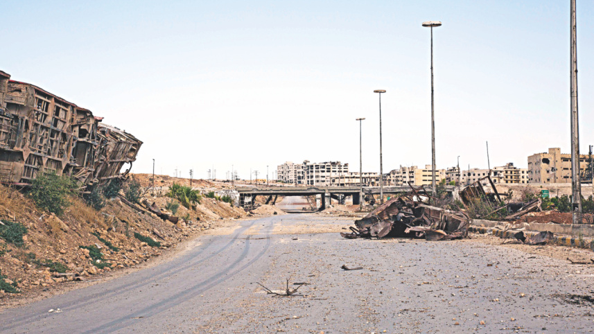 The rubble-strewn Castello Road.jpg