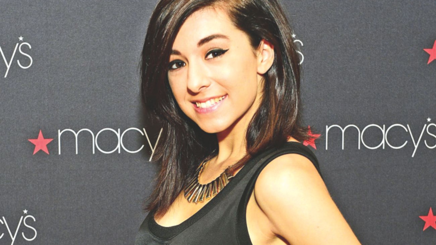 the voice singer.jpg