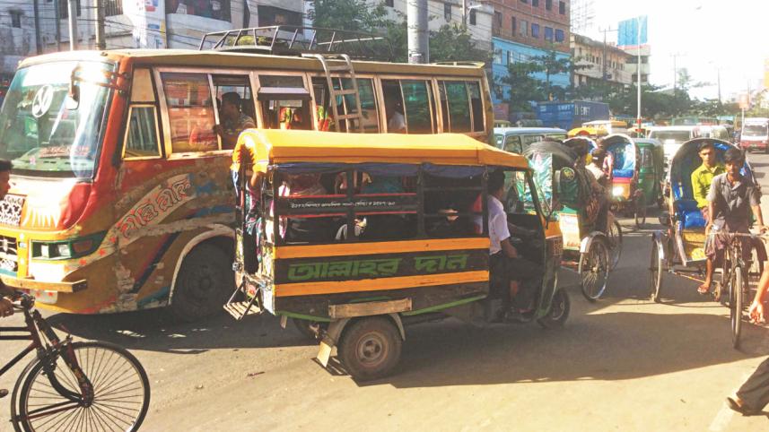 three-wheeler human haulers.jpg