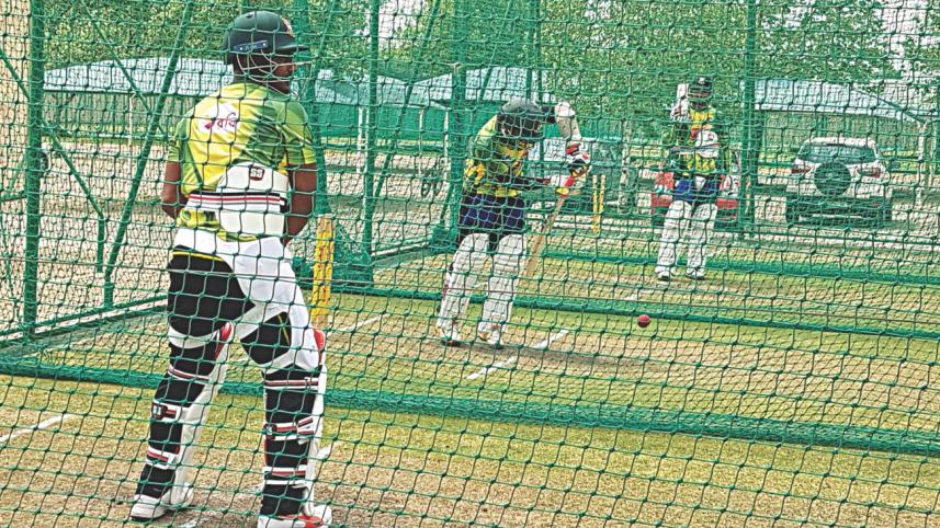 tigers team practice.jpg