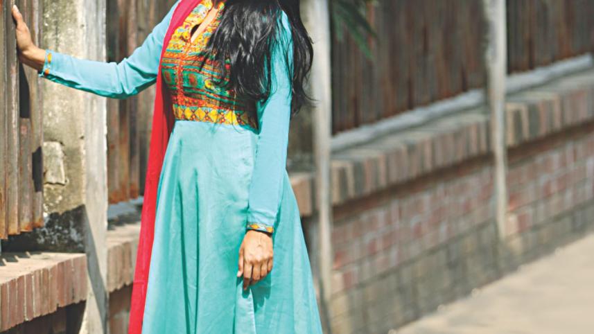 Actress Tisha on Shonibaar Bikele Cinema