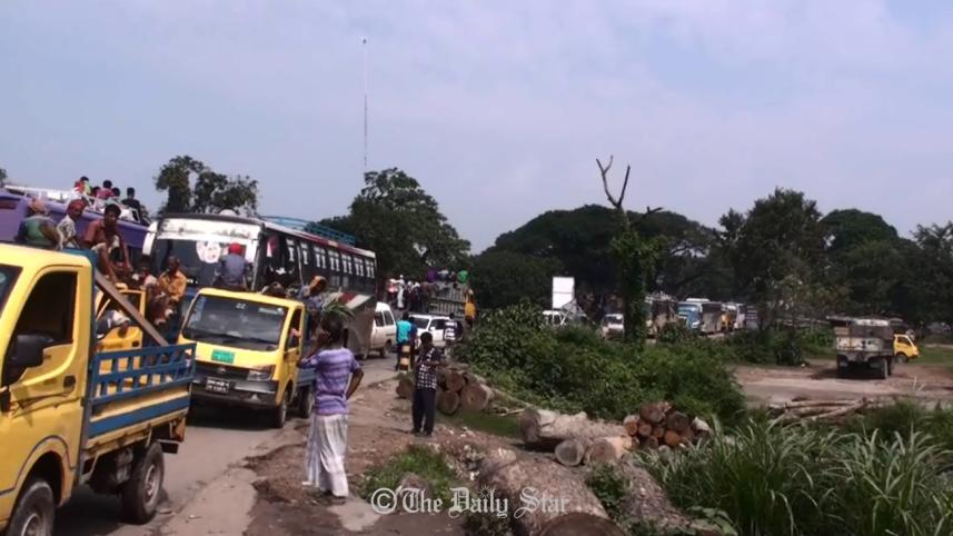 traffic-jam-Tangail.jpg