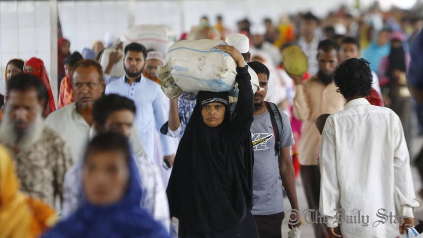 Eid Holidaymakers start returning to Dhaka