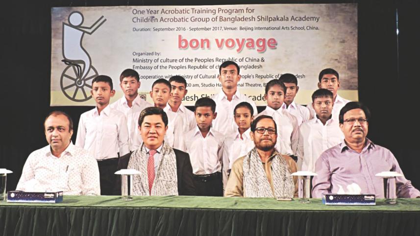 Young Bangladeshi acrobats head to China