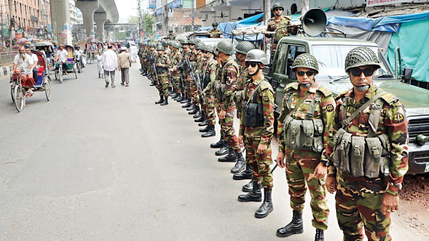 baitul_mukarram-army.jpg