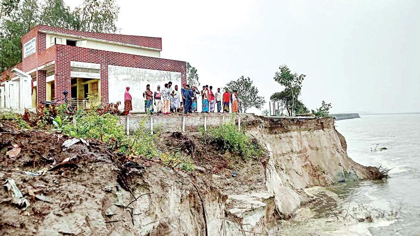jamuna_river_erosion.jpg