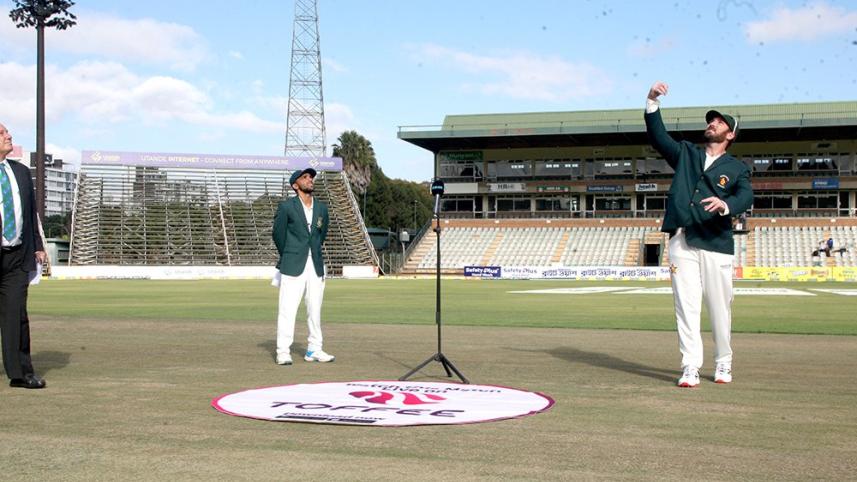 toss_at_harare.jpg
