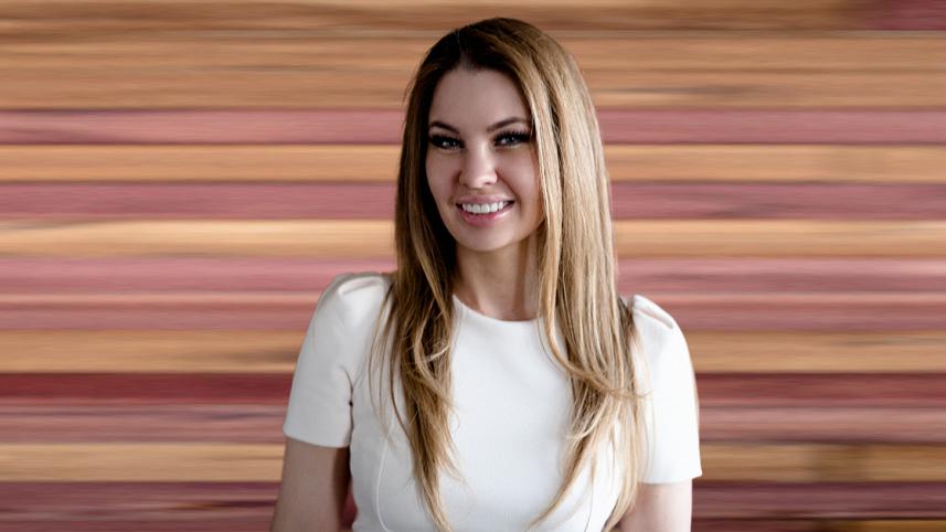 Coming To America: This Russian Girl Overcame Her Fears To Build An International Nail Empire