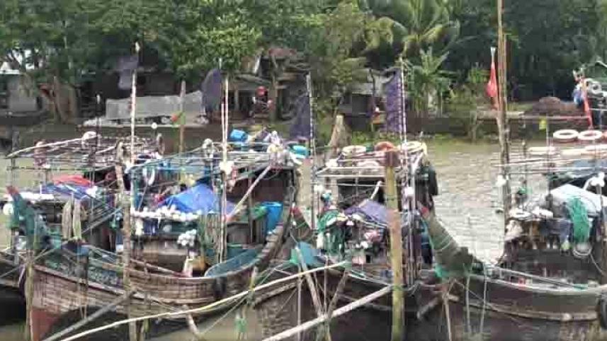 sundarbon_trolar_jobdo_pic.jpg