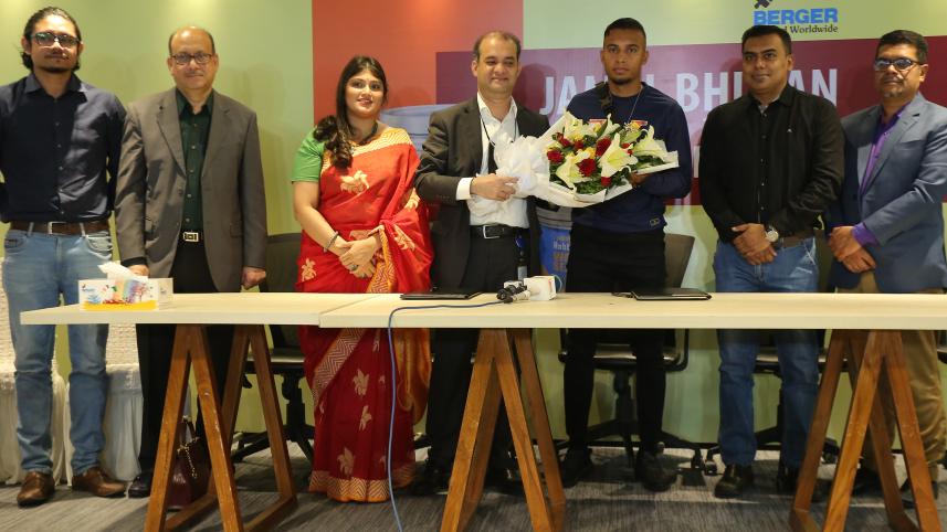 photo_jamal_bhuyan_becomes_the_new_face_of_berger_2.jpg