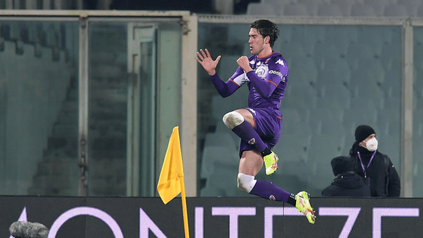 vlahovic.gif