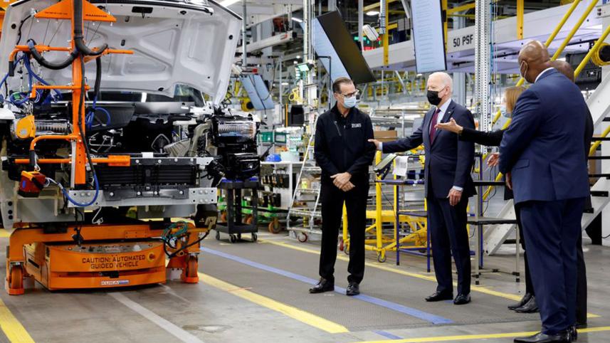 bidens-electric-vehicle.jpg