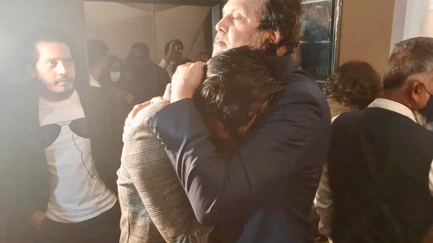 siam_ahmed_and_tariq_anam_khan_hugging.jpg