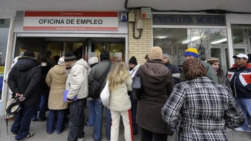 spains-jobless.jpg