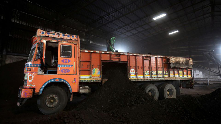 indias-state-coal-giant.jpg