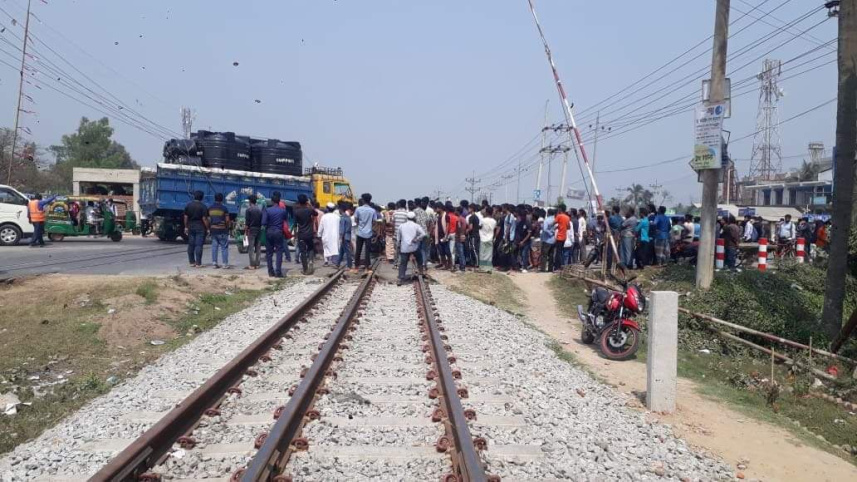 train_accident_0.jpg