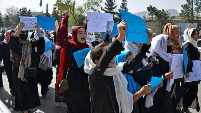 protest-against-taliban.jpg