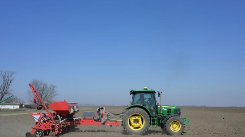 as-ukraine-sowing-season.jpg