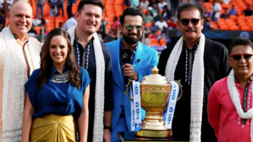 ipl_pre-final_trophy.png