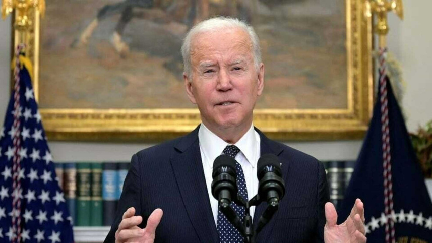 biden-blames-it-on-russia.jpg