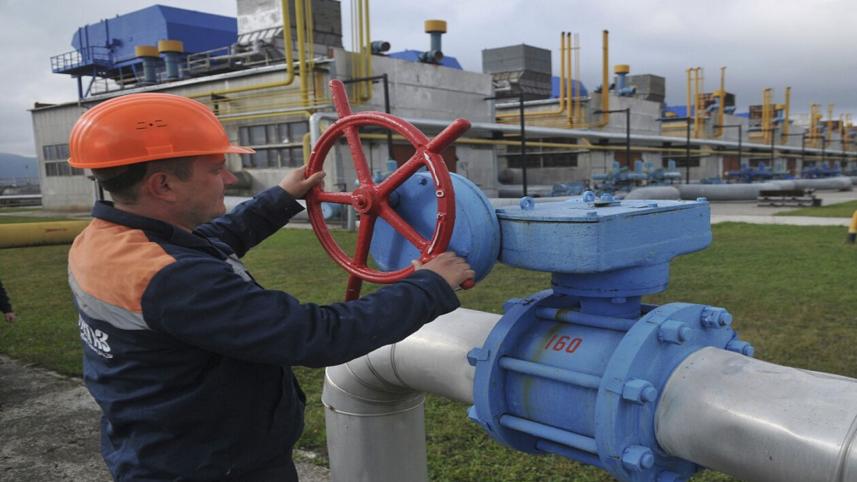 russia-gas-squeeze-threatens.jpg
