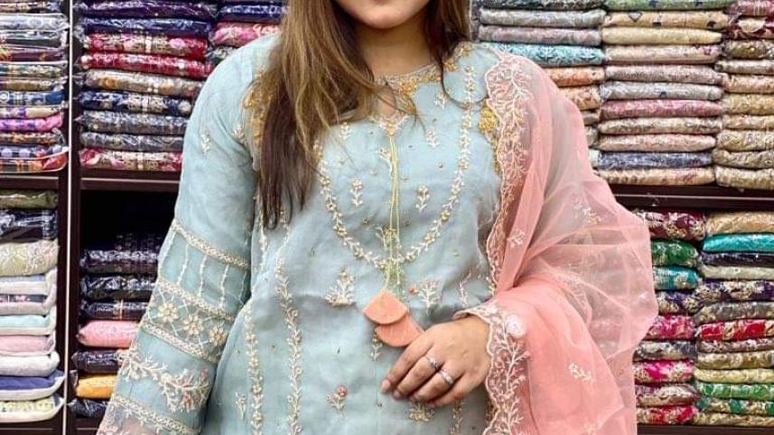 Aarmoire the Facebook Shop