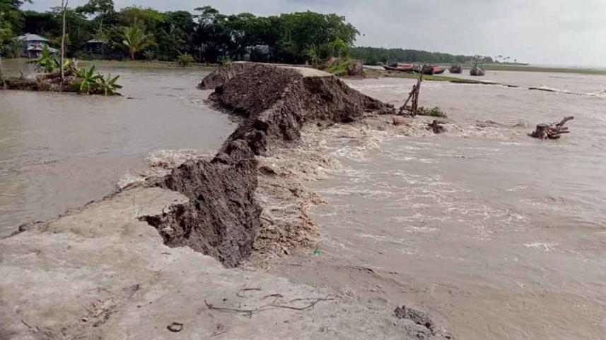 embankments-damaged-patuakhali.jpg