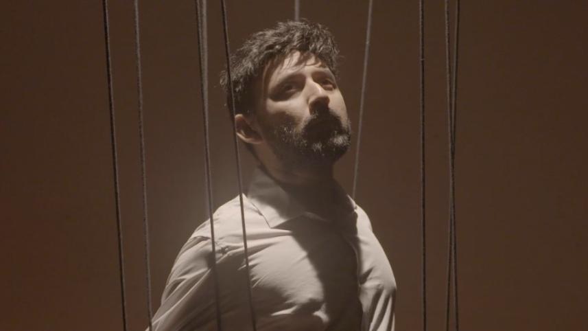 Manoj Pramanik in "Muntasir".