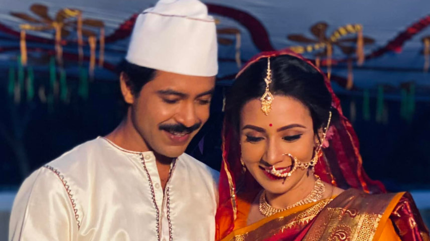 mim and Razz in damal .png