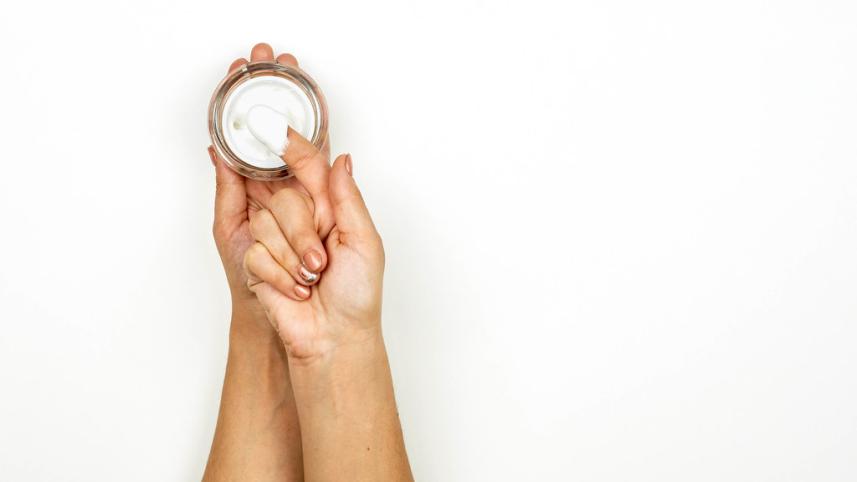 Winter winds boost sales of skincare products