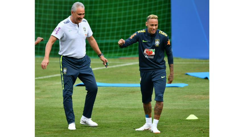 neymar_and_tite.jpg