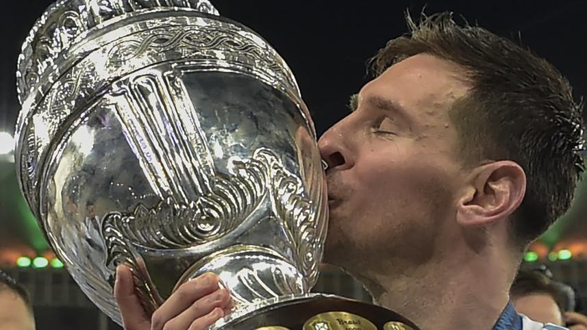messi_wins_copa_amercia_.jpg