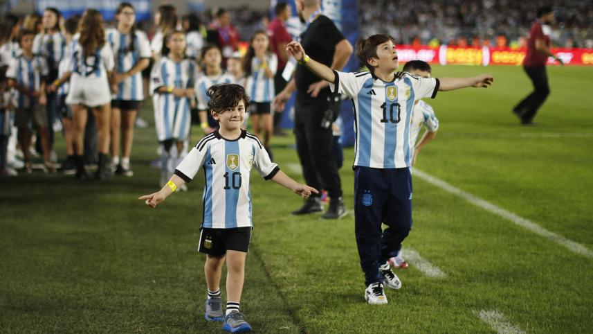 2023-03-24t001450z_1234785436_up1ej3o00ook0_rtrmadp_3_soccer-friendly-arg-pan-report.jpg
