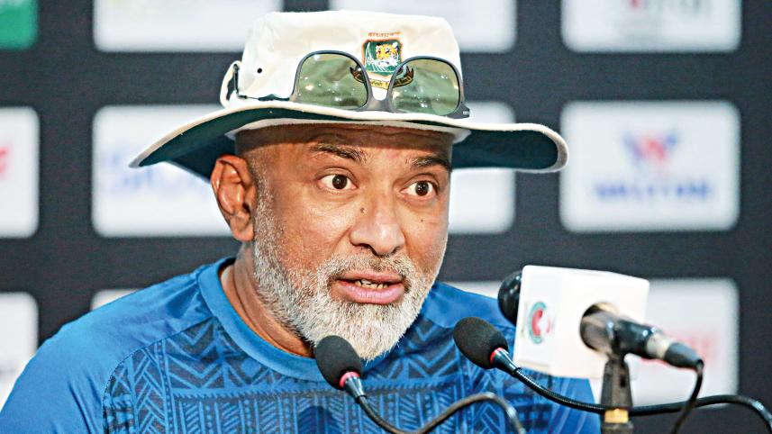 Chandika Hathurusingha.jpg