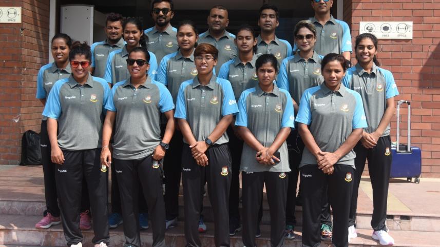 bangladesh_womens_team.jpg