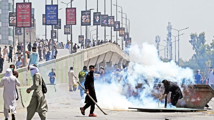 pakistan-clash.jpg