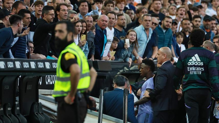 vinicius_sent_off_valencia.jpg