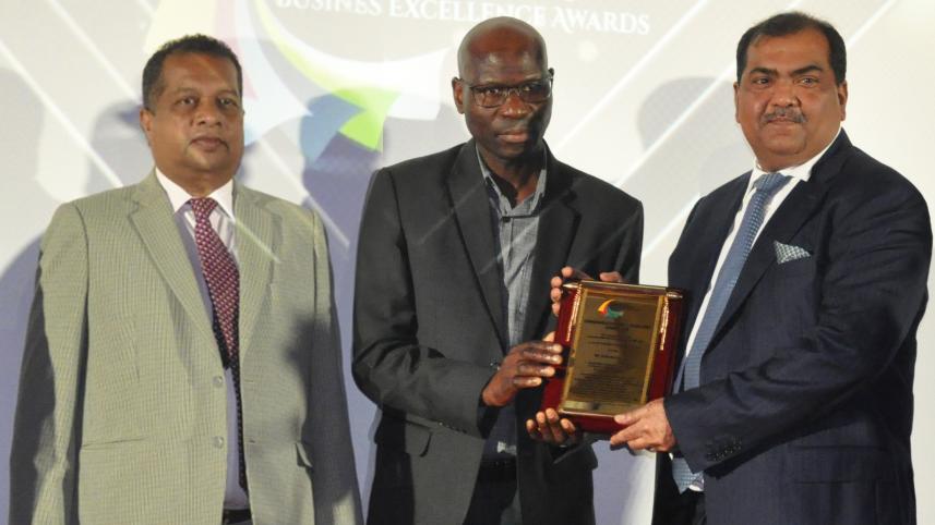 photo_-_commonwealth_business_excellence_award_2023.jpg