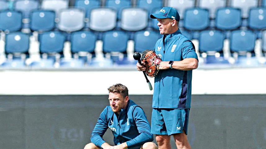 buttler-welcomes-stokes.jpg