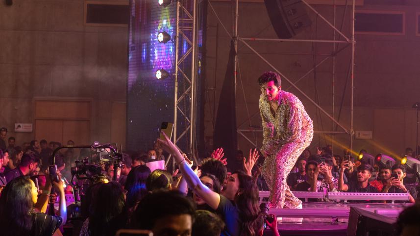 darshan_raval_concert_arshadul_hoque-13.jpg