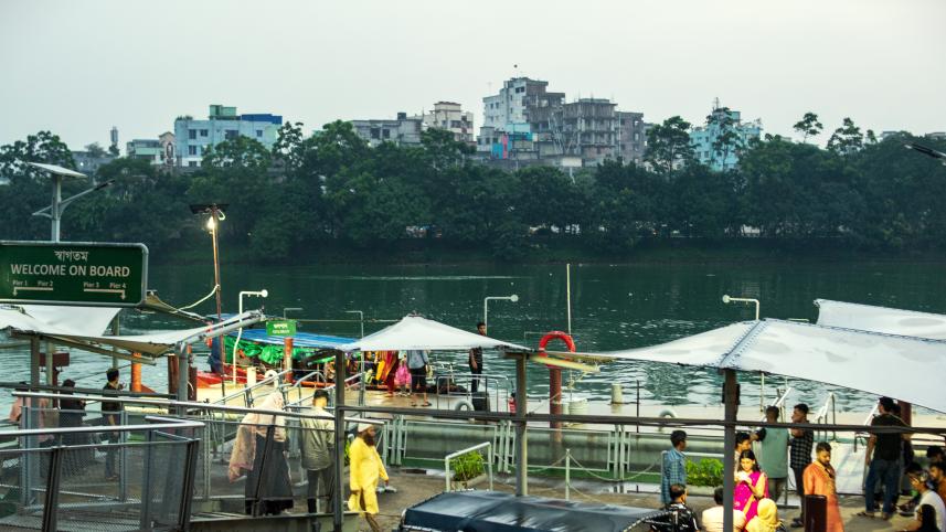 Hatirjheel water taxi: Escaping Dhaka’s traffic woes 