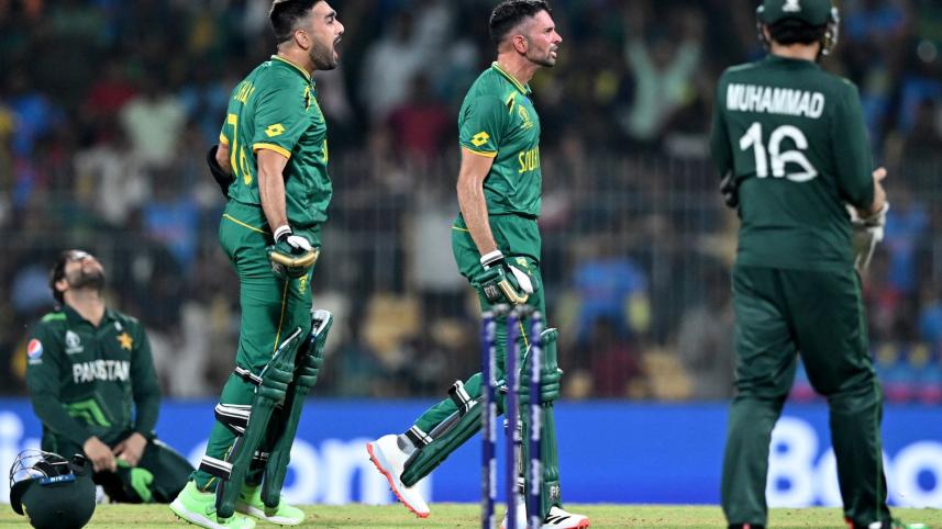Pakistan fined for slow over rate