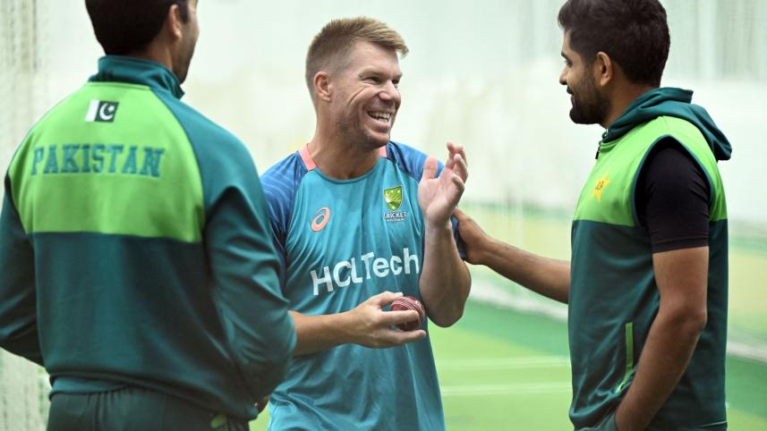 david_warner_and_babar_azam.jpg