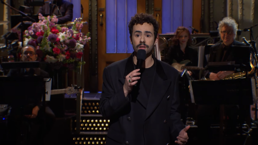 Ramy Youssef mentions praying for freedom of Palestinians on SNL