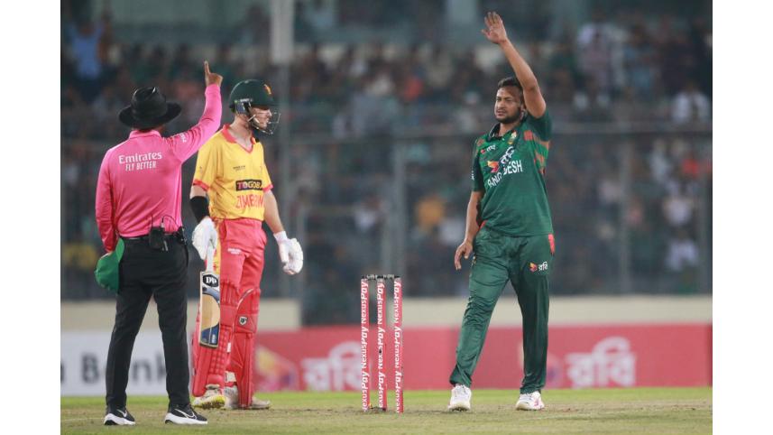 shakib_celebrates.jpg