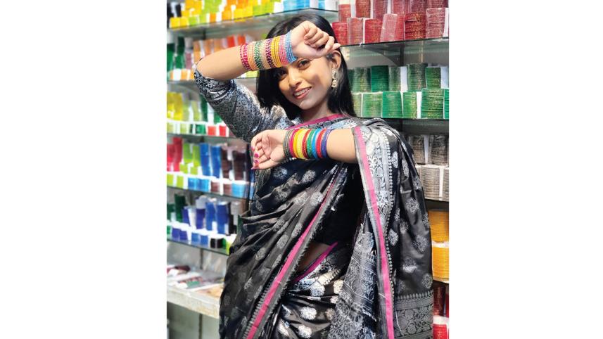 entrepreneurship in traditional accessories