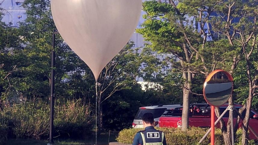 balloon_trash.jpg