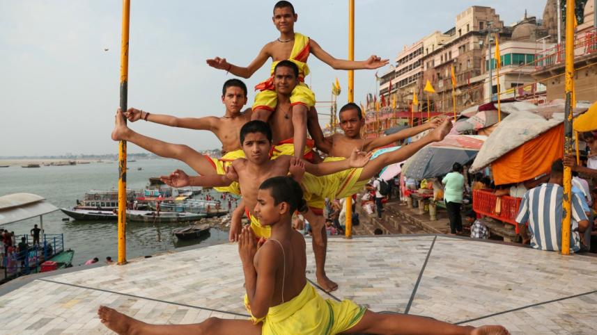 Sanskrit school students yoga performance