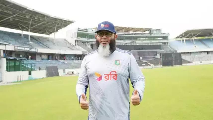 Mushtaq Ahmed.jpg